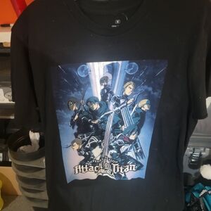 Hot Topic Black Attack on Titan Final Seasom Tee New